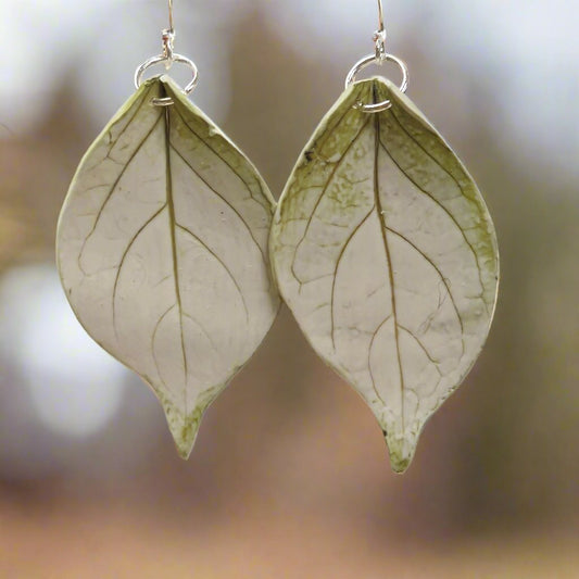 real leaf impression earring 