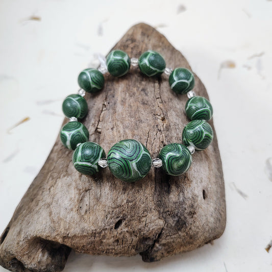 Green Swirl Polymer Clay Bead Bracelet