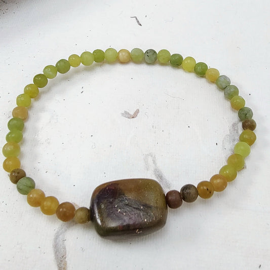 Jade Bead Stretch Bracelet