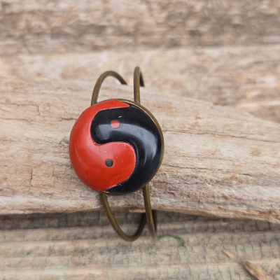 yin-yang-red-black-copper-cuff