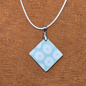White Daisy on Spring Green Background Necklace